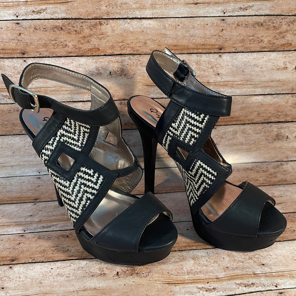 Qupid Black, White, and Rose Gold Heels Stilettos
